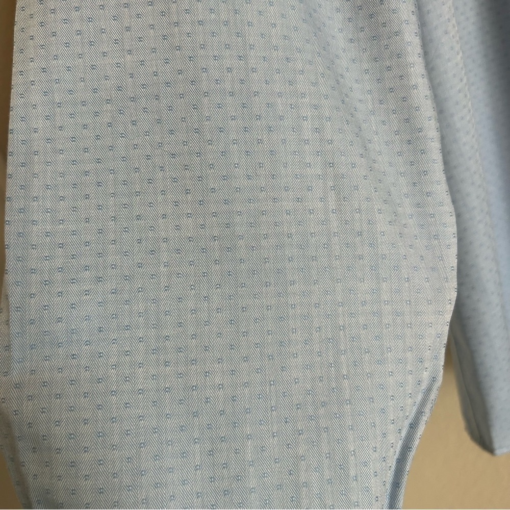 Kenneth Cole button down - Picture 4 of 5